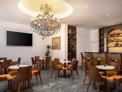 Corner מלון ספליט