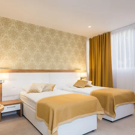 Hotel Corner