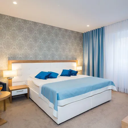Hotel Corner
